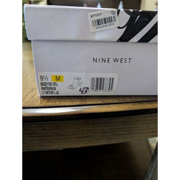 Nine West Kitten Heels - Picture 9 of 9